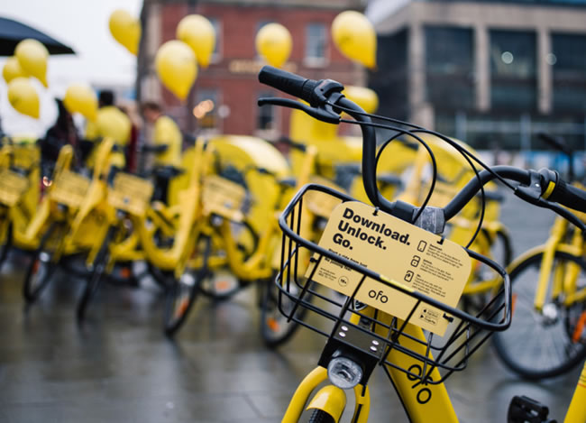 yellow hire bikes