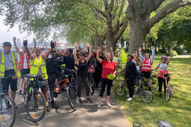 Cyclists celebrate the completition of the ride 